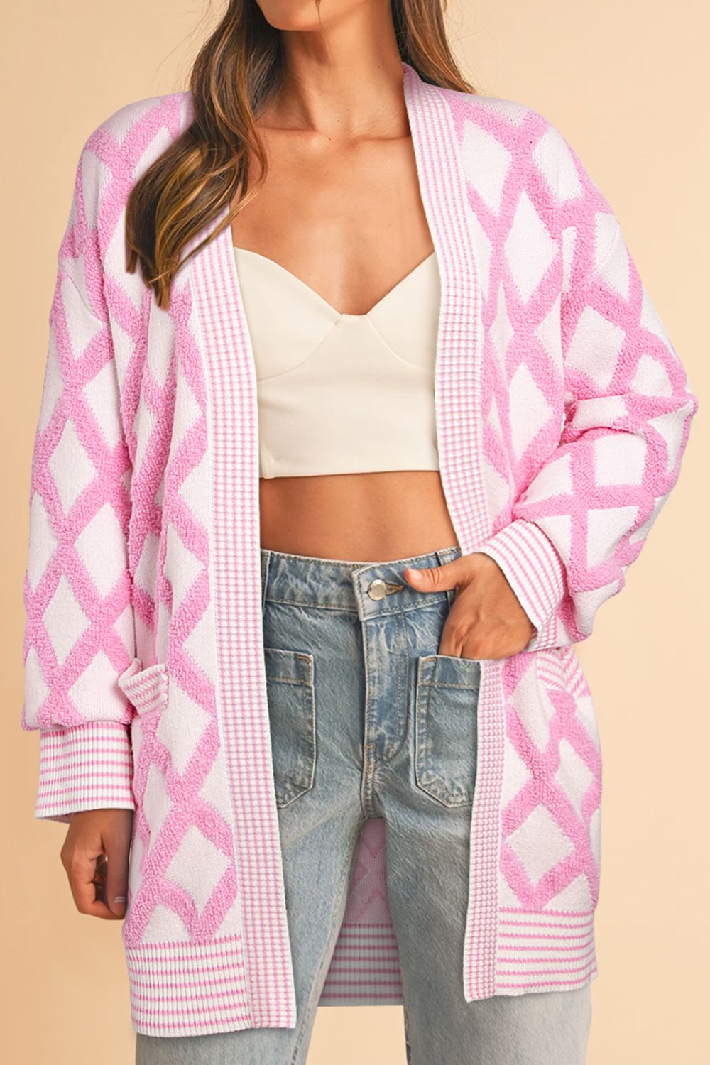 Effortlessly Elegant Cardigan with a Timeless Design