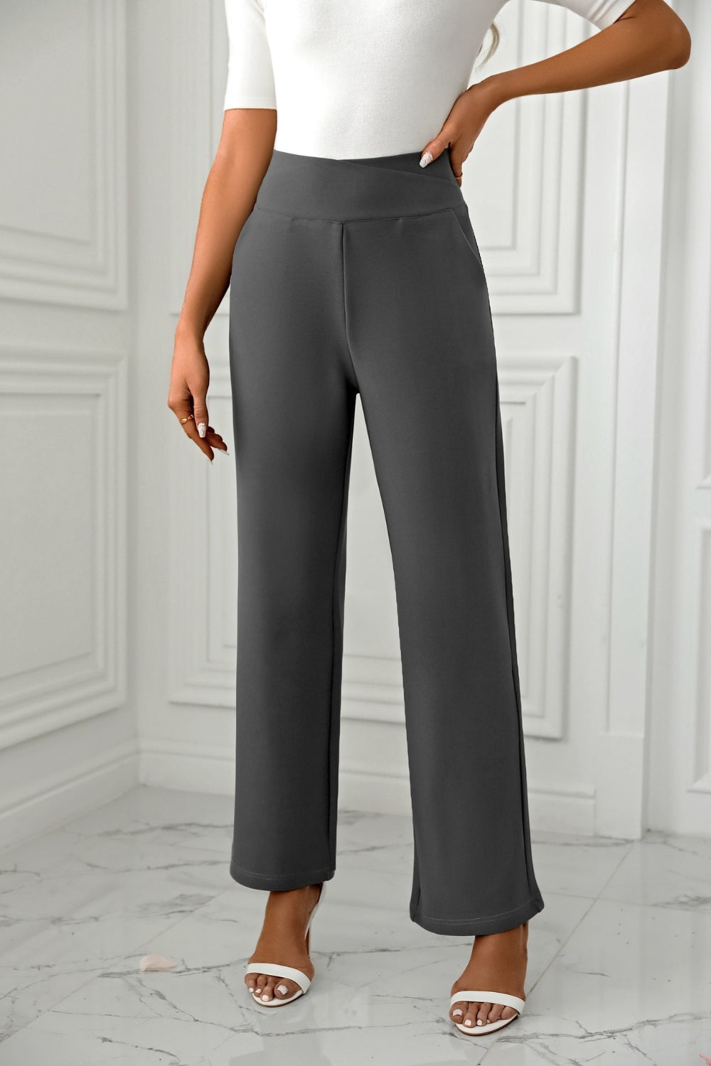 Beautifully Finished Trousers in a Timeless Design