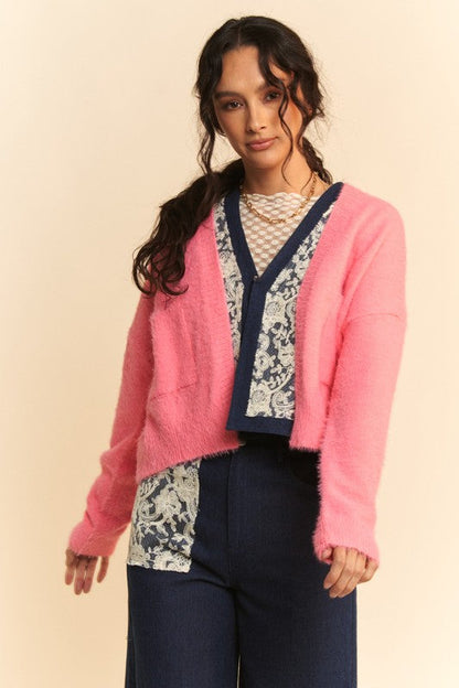 Gracefully Styled Cardigan for Any Occasion