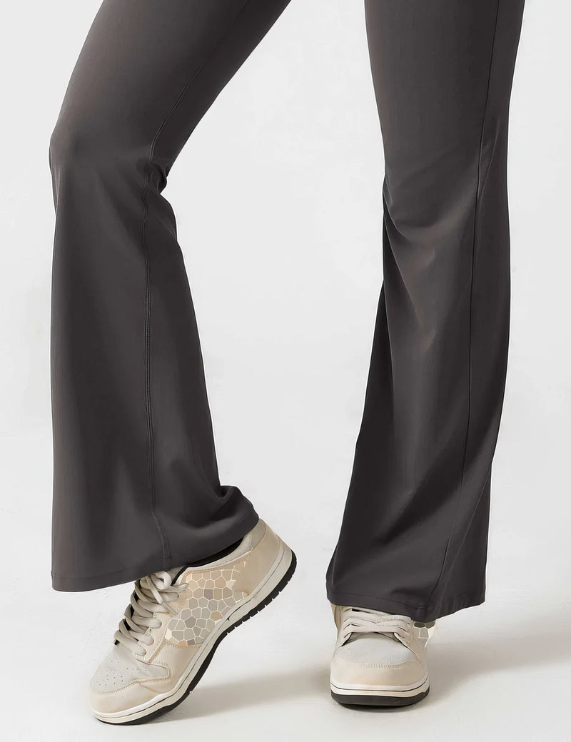 Well Tailored Garment with a Graceful Silhouette