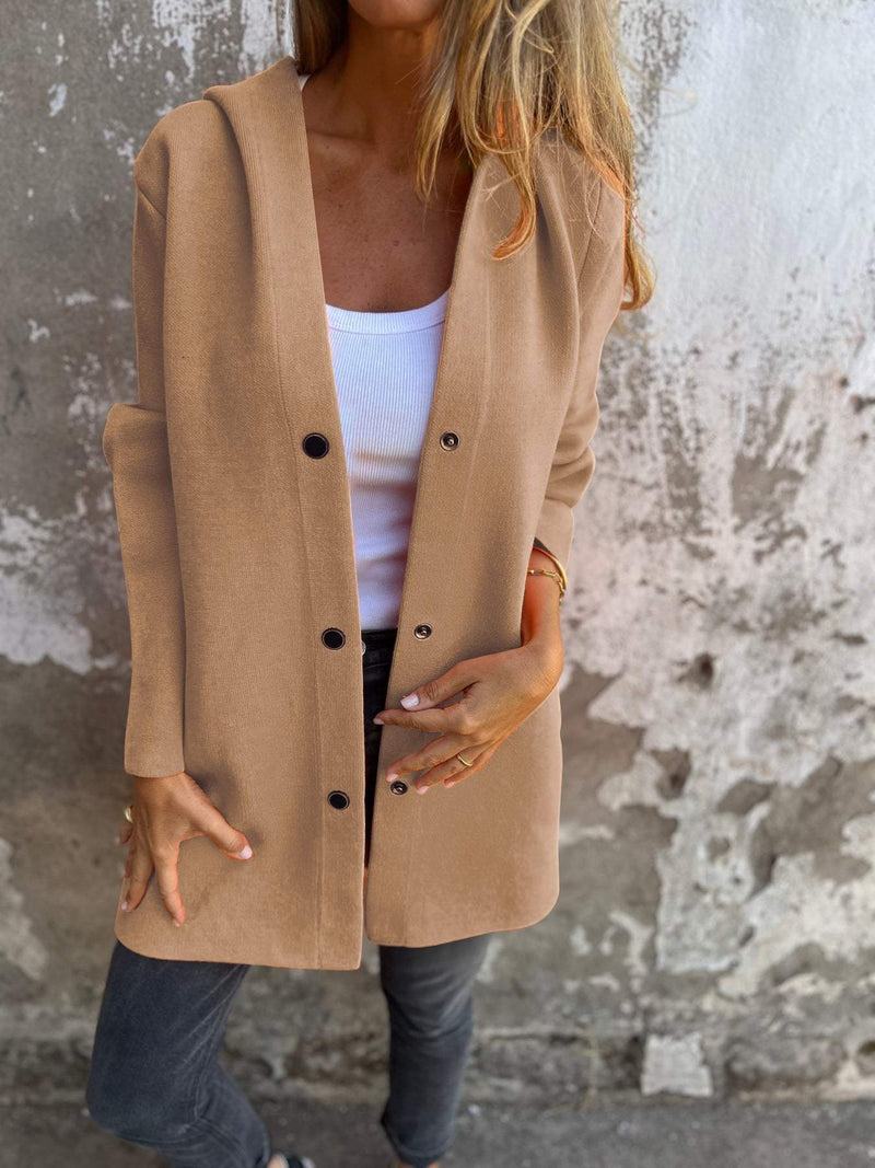 Sophisticated Garment with a Clean Classic Look