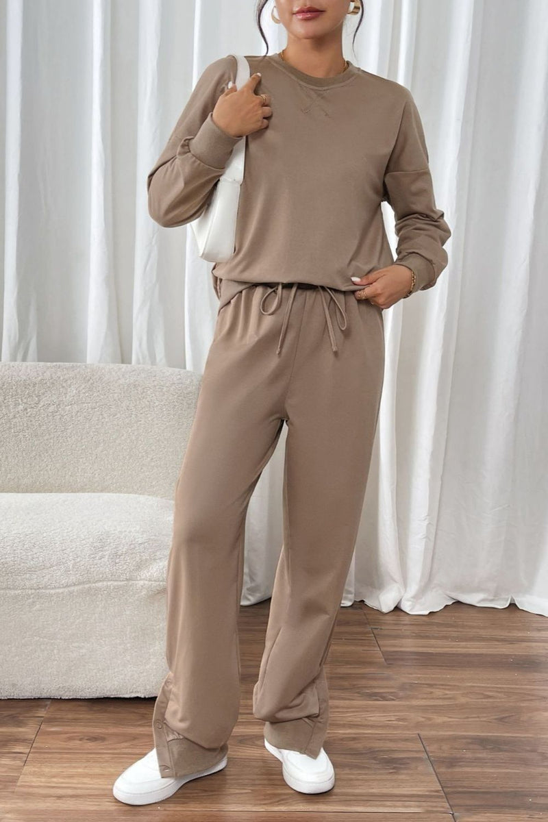Gracefully Styled Trousers for Any Occasion