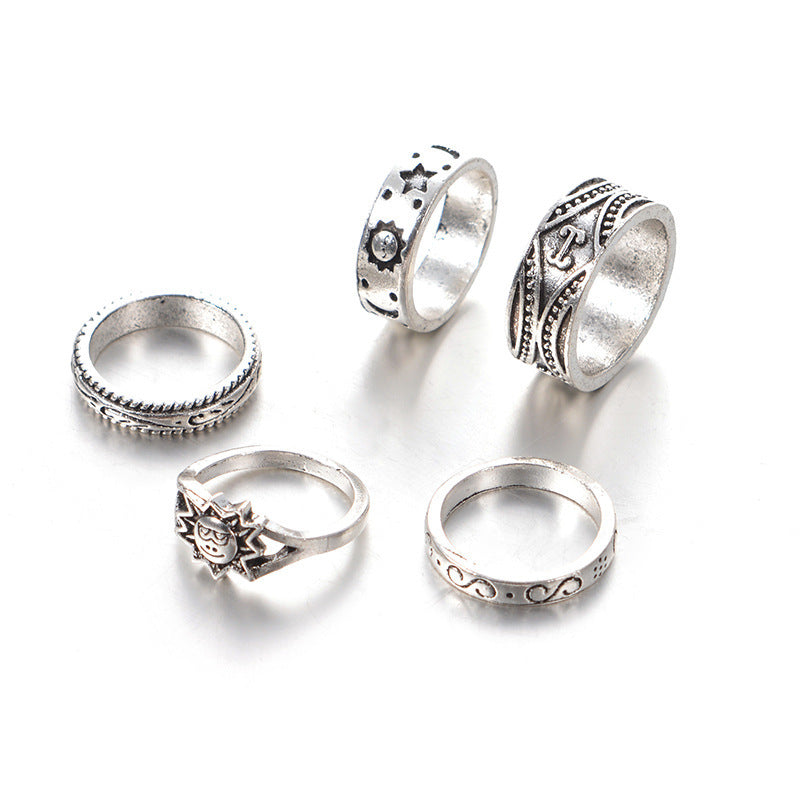 Kaunis Sormus ainutlaatuisella tyylillä