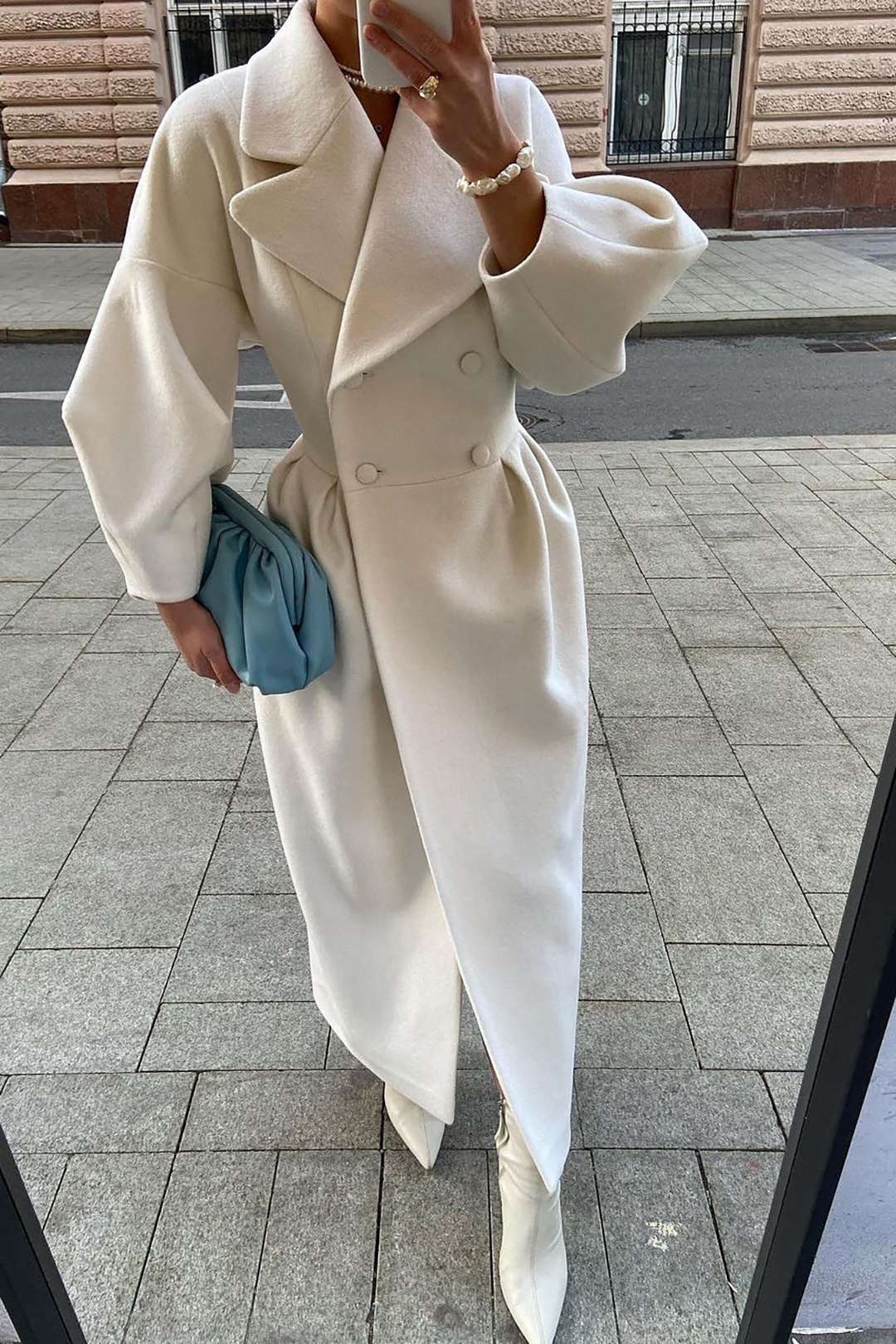 Polished Coat with an Effortless Classic Look