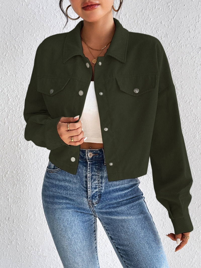 Well Tailored Jacket with a Graceful Silhouette
