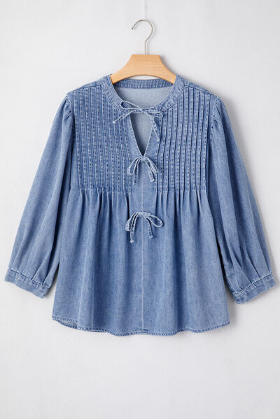 Classic Vintage Top with a Flattering Fit