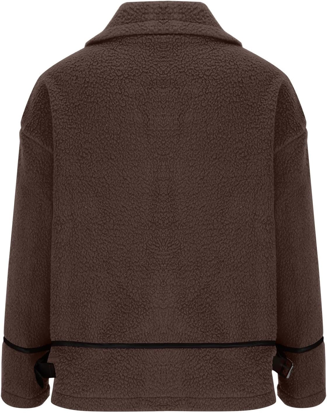 Well Tailored Coat with a Graceful Silhouette