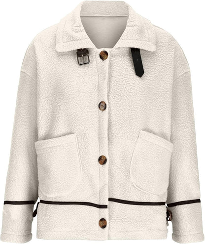 Well Tailored Coat with a Graceful Silhouette