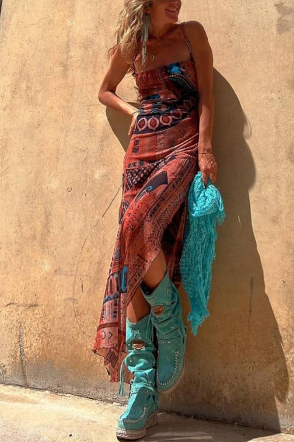 Classic Vintage Dress with a Flattering Fit