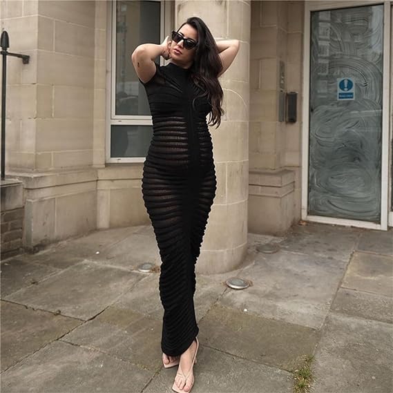Polished Dress with an Effortless Classic Look