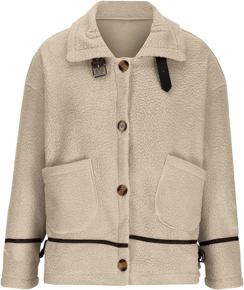 Well Tailored Coat with a Graceful Silhouette
