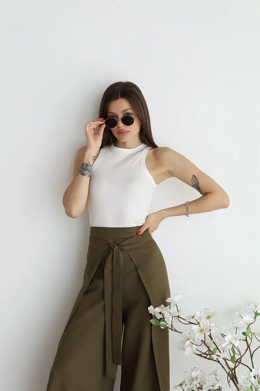 Classic Vintage & Enduringly Stylish Trousers