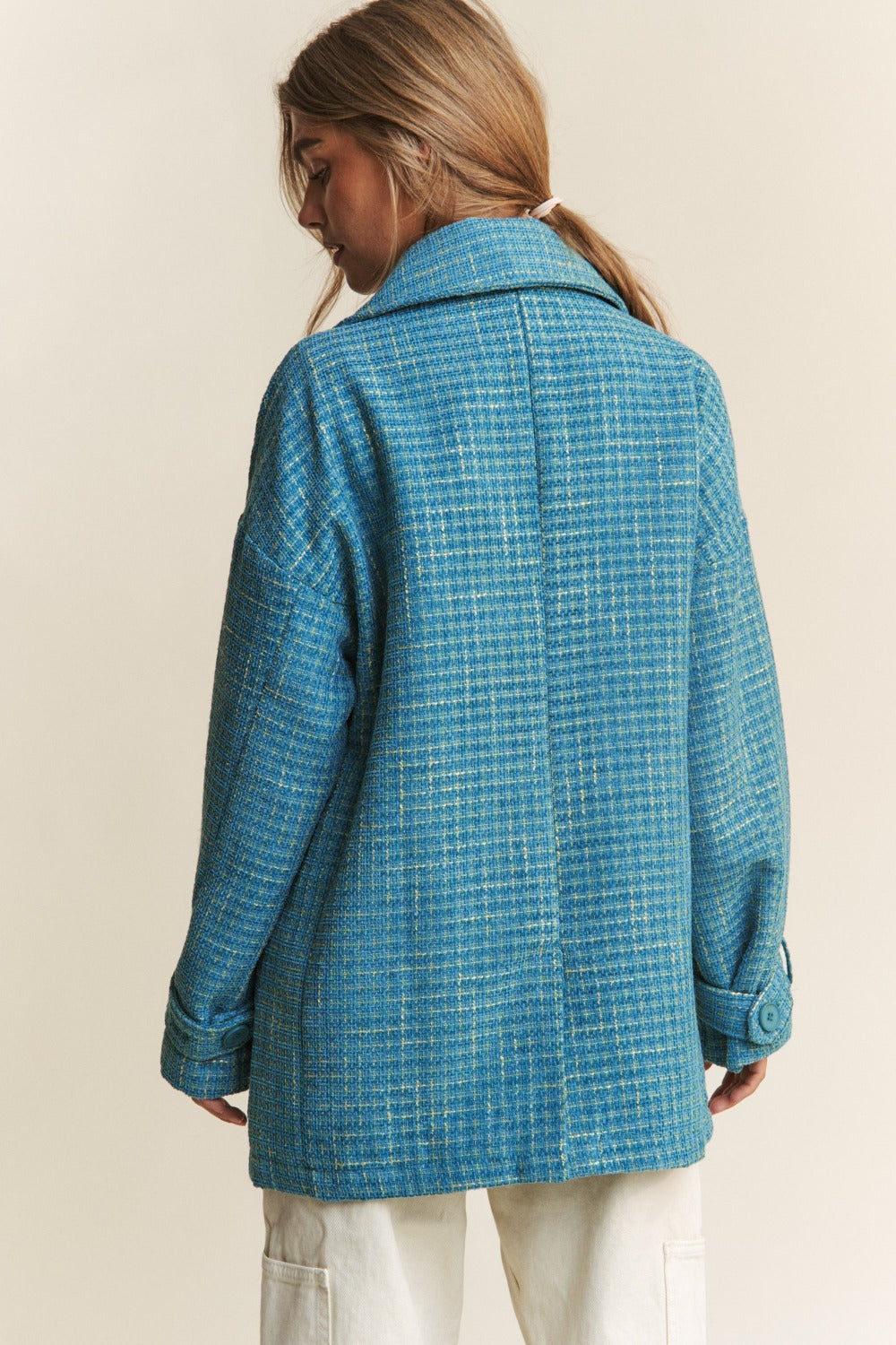 Effortlessly Elegant Coat with a Timeless Design