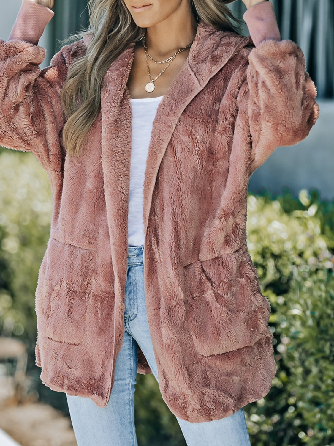 Effortlessly Elegant Jacket with a Timeless Design