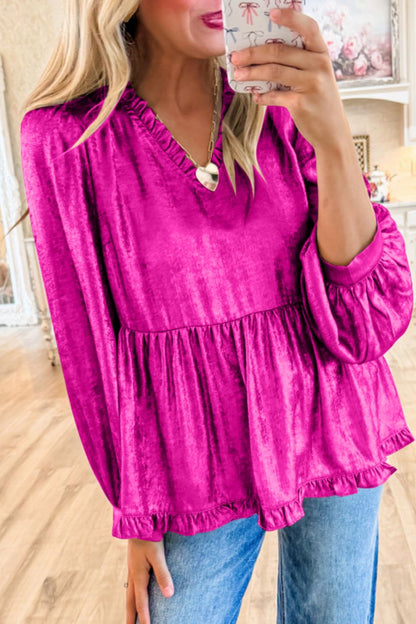 Classic Vintage Blouse with a Flattering Fit