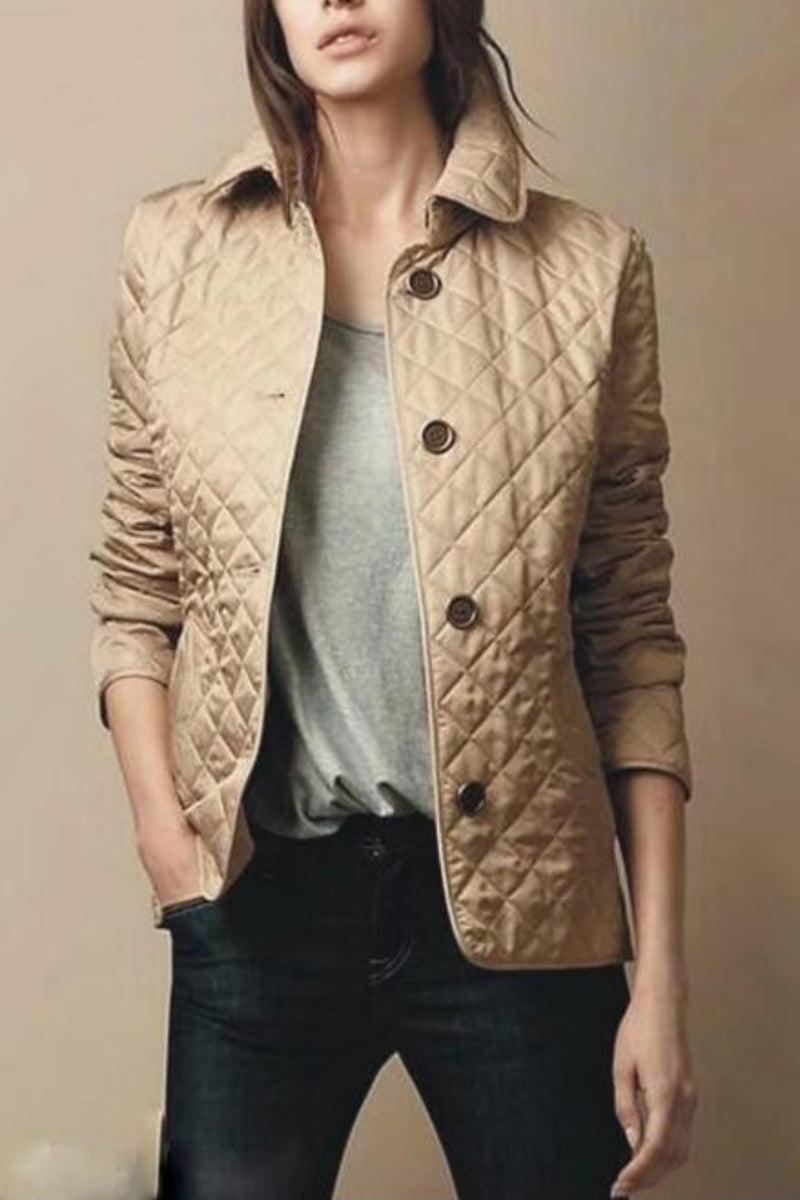 Classic Vintage Jacket with a Flattering Fit