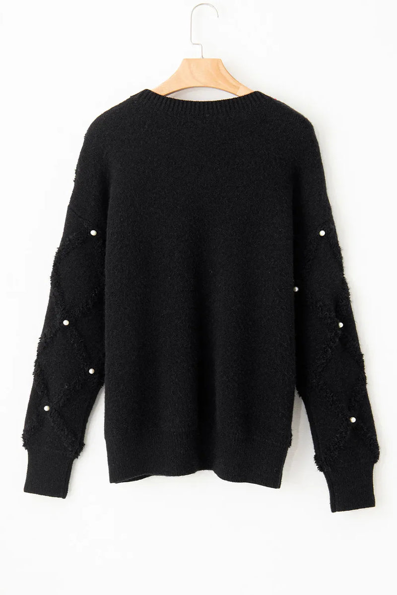 Effortlessly Elegant Sweater with a Timeless Design