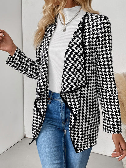 Well Tailored Jacket with a Graceful Silhouette