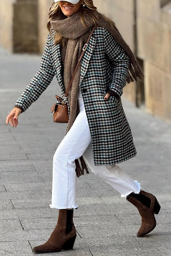 Classic Vintage Coat with a Flattering Fit