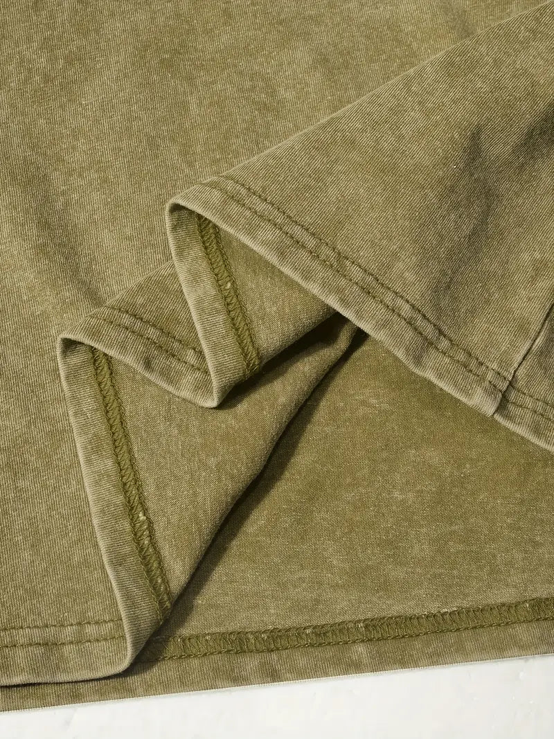 Effortlessly Elegant T-Shirt with a Timeless Design