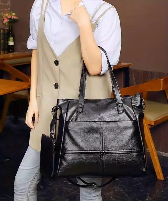 Beautifully Crafted Bag in a Classic Style
