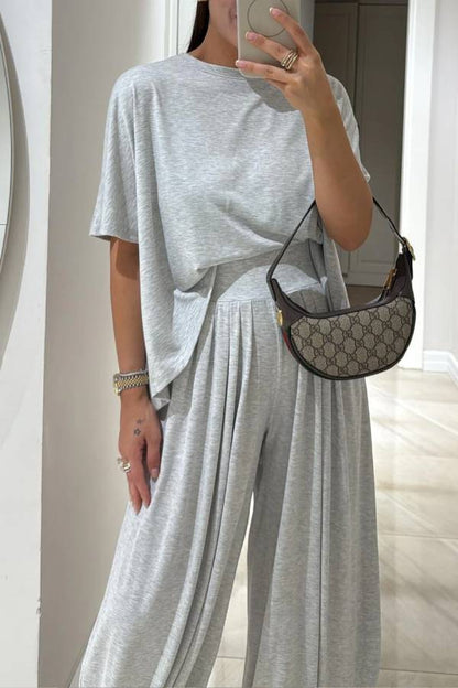 Vintage Inspired Pants with a Contemporary Edge