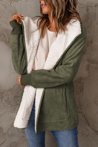 Elegantly Styled Jacket for Everyday Wear