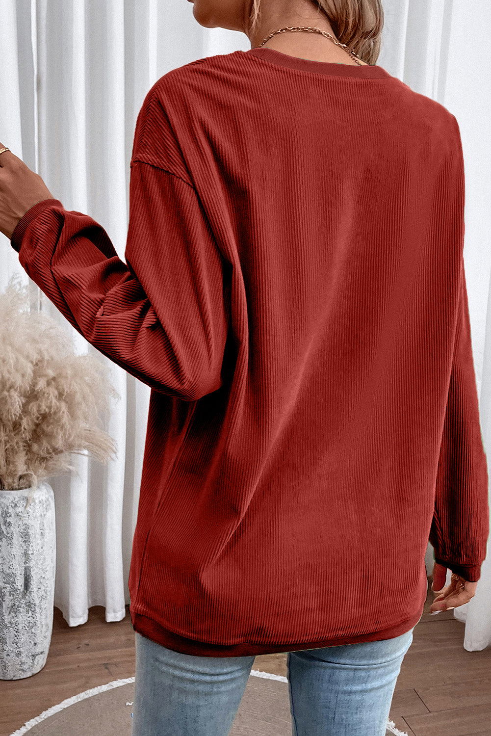 Effortlessly Elegant Garment with a Timeless Design