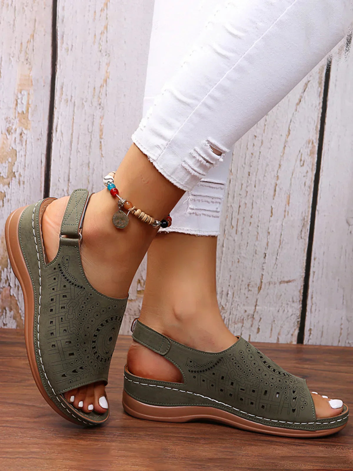Graceful Orthopedic Shoes for Modern Look