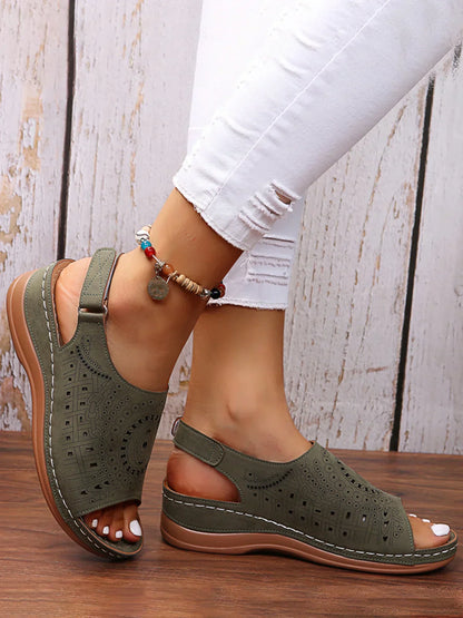 Graceful Orthopedic Shoes for Modern Look