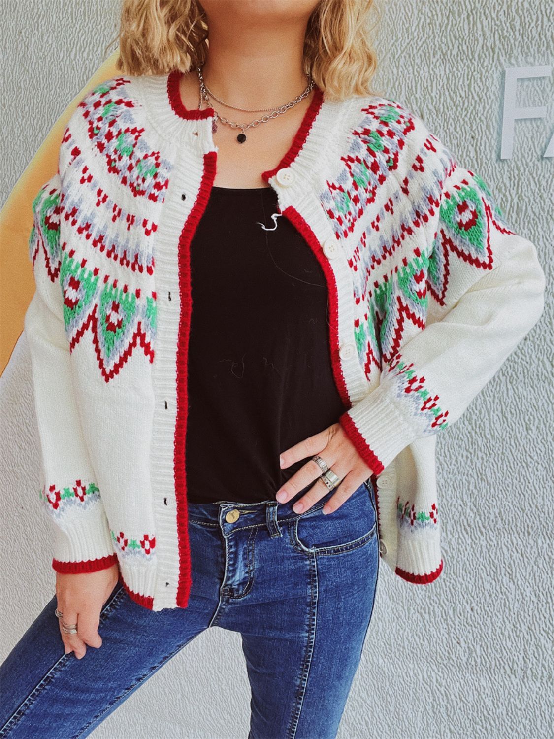 Elegantly Styled Cardigan for Everyday Wear
