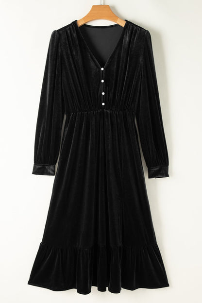 Beautifully Crafted Dress in a Classic Style