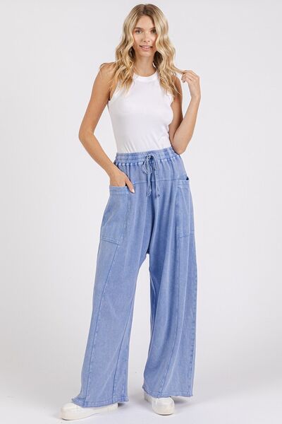 Polished Trousers with an Effortless Classic Look
