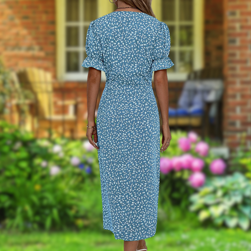 Sophisticated Dress with a Clean Classic Look