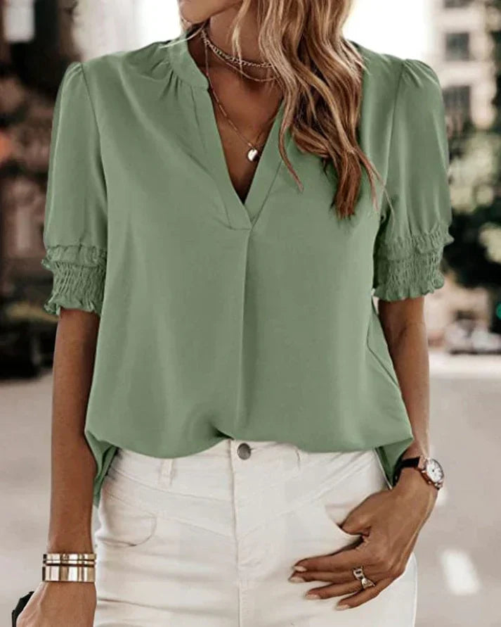 Beautifully Crafted Blouse in a Classic Style