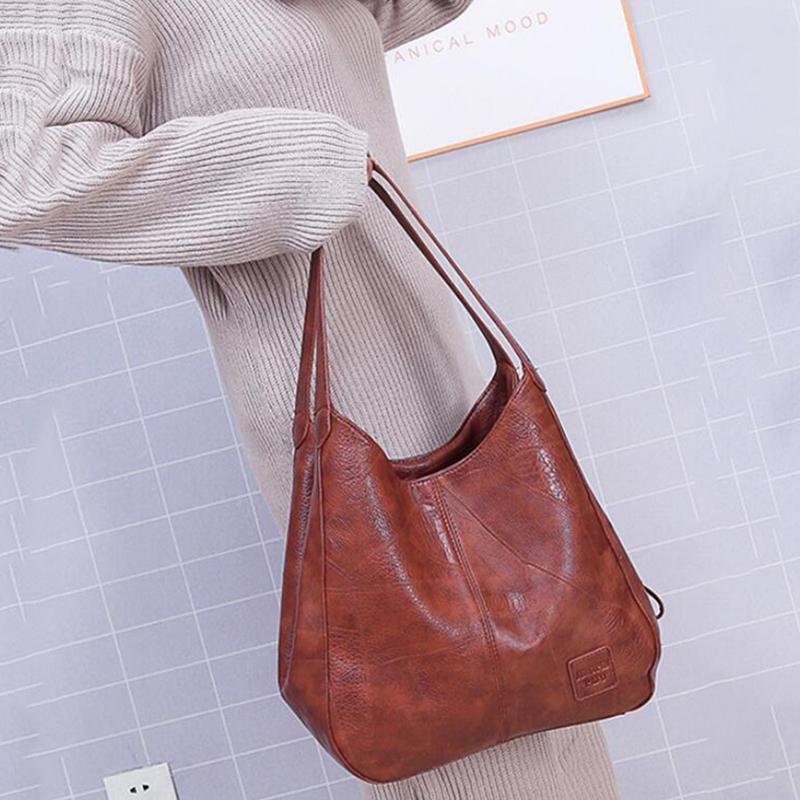 Well Tailored Bag with a Graceful Silhouette