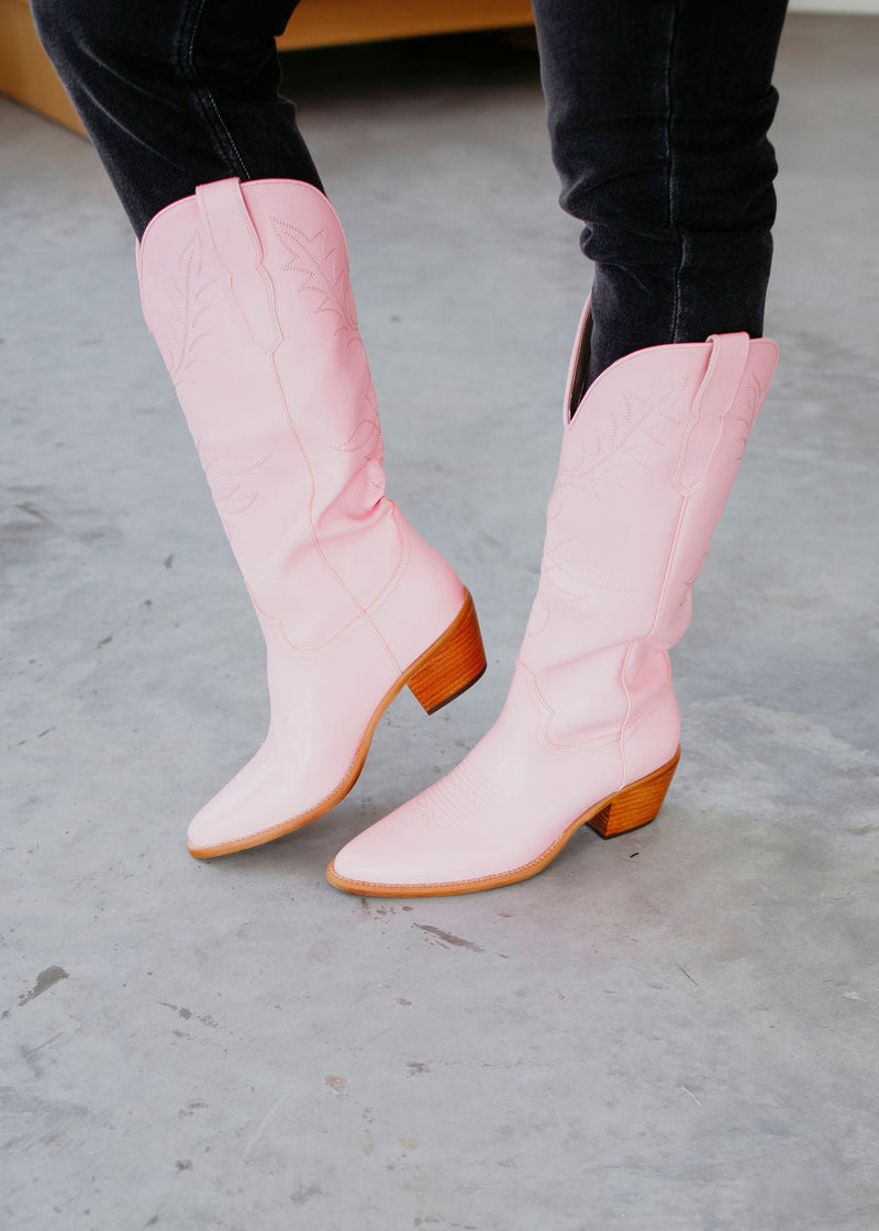 Chic Orthopedic Boots with Unique Design