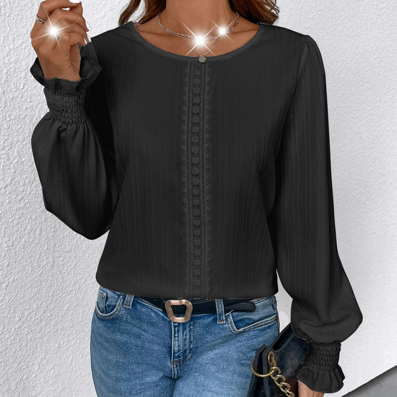 Classic Vintage Blouse with a Flattering Fit