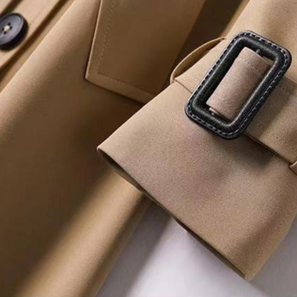 Beautifully Finished Coat in a Timeless Design