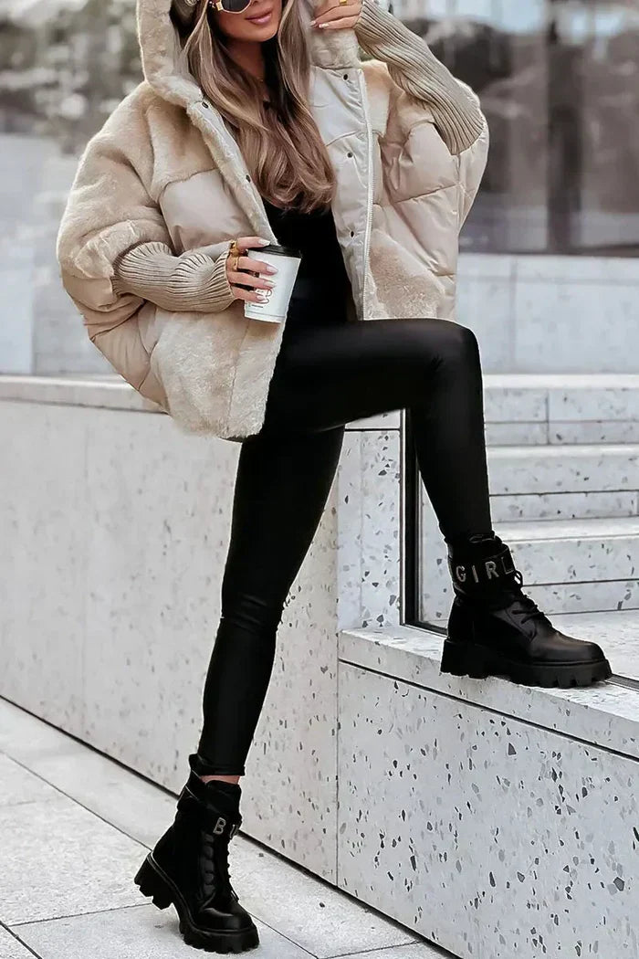 Well Tailored Jacket with a Graceful Silhouette