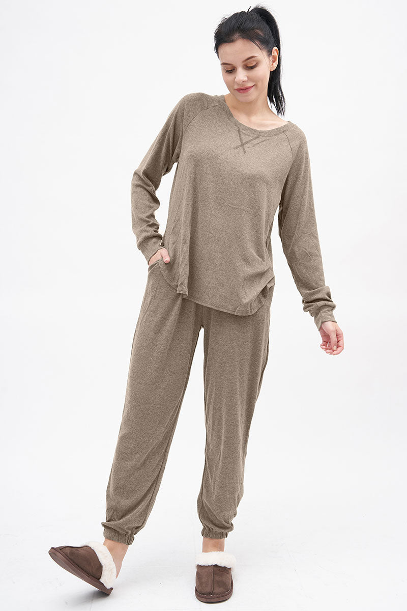 Gracefully Styled Garment for Any Occasion