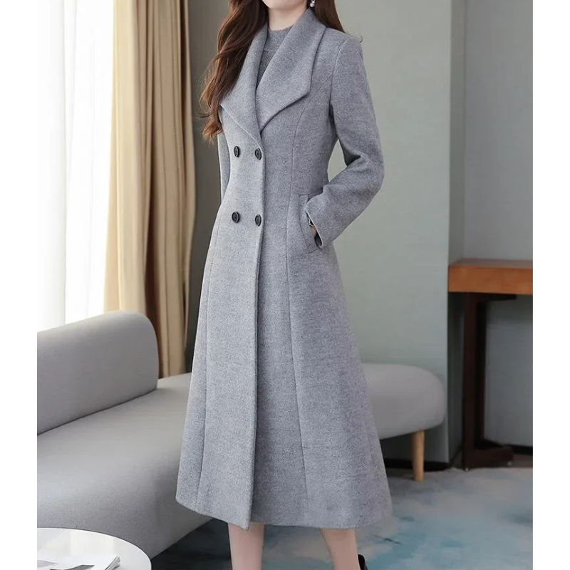 Well Tailored Garment with a Graceful Silhouette