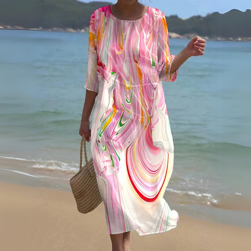 Beautifully Finished Dress in a Timeless Design