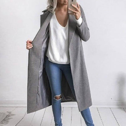 Elegantly Styled Jacket for Everyday Wear