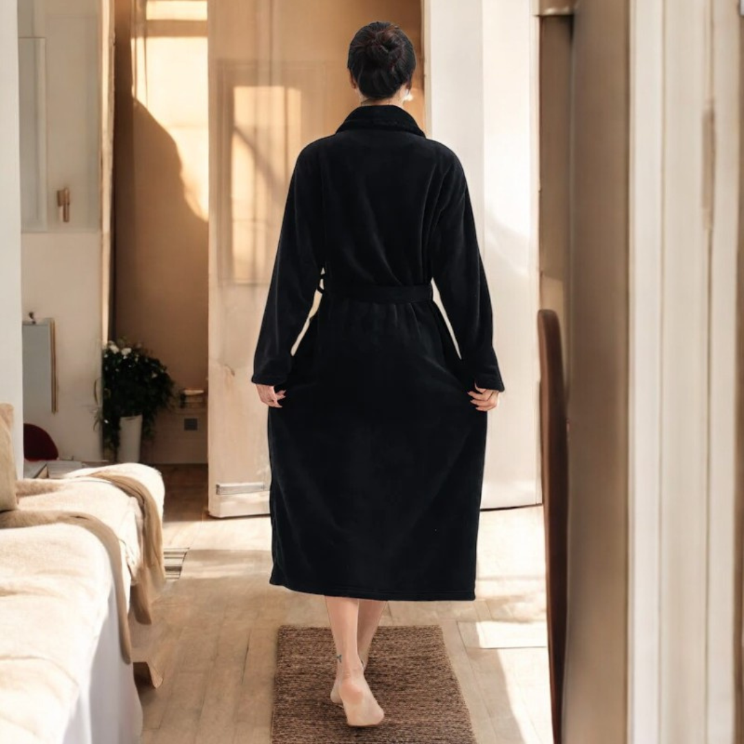 Well Tailored Garment with a Graceful Silhouette
