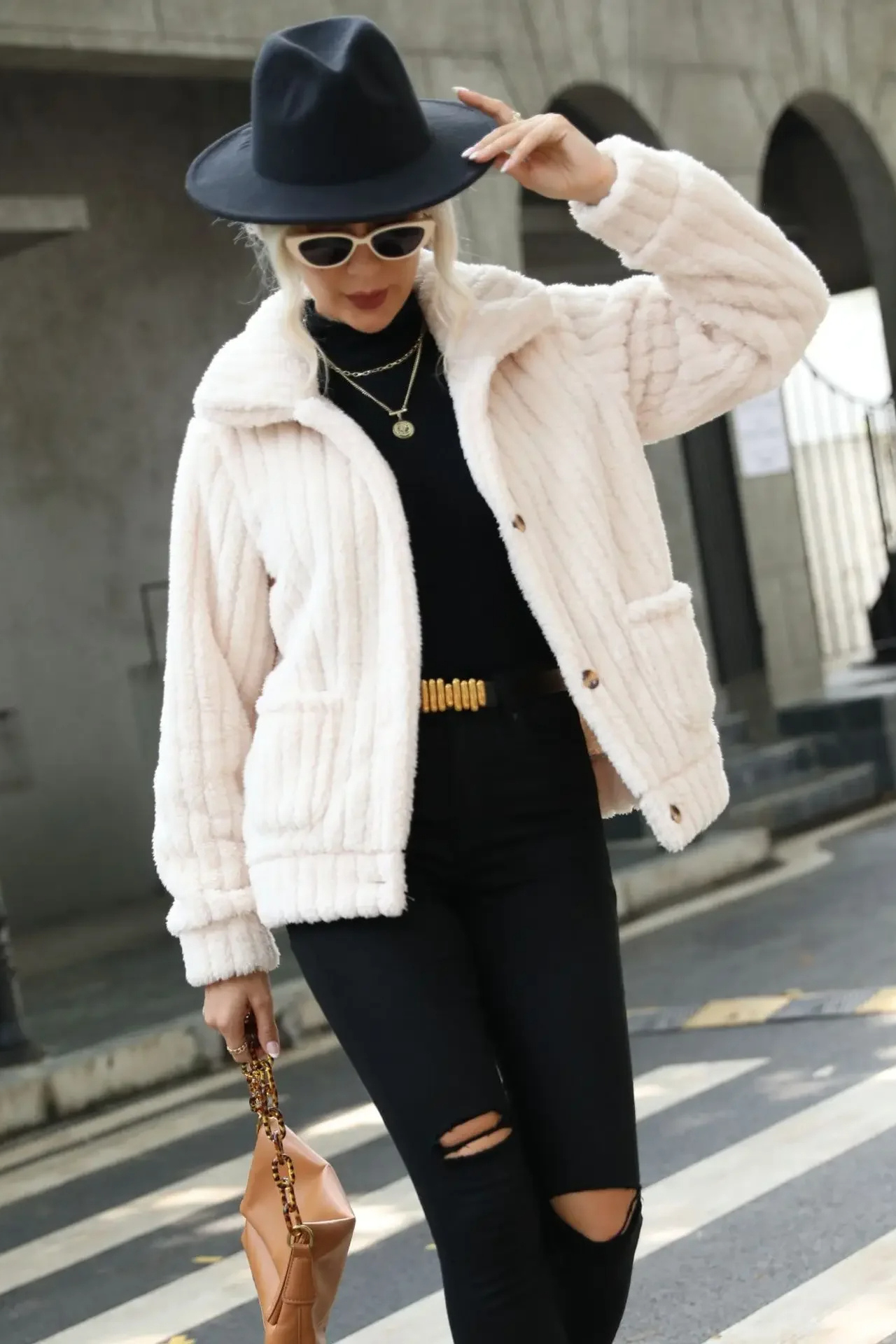 Sophisticated Garment with a Clean Classic Look