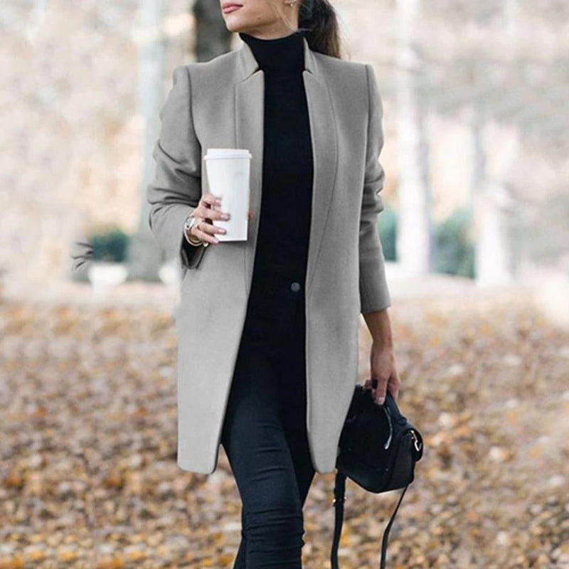 Elegantly Styled Coat for Everyday Wear