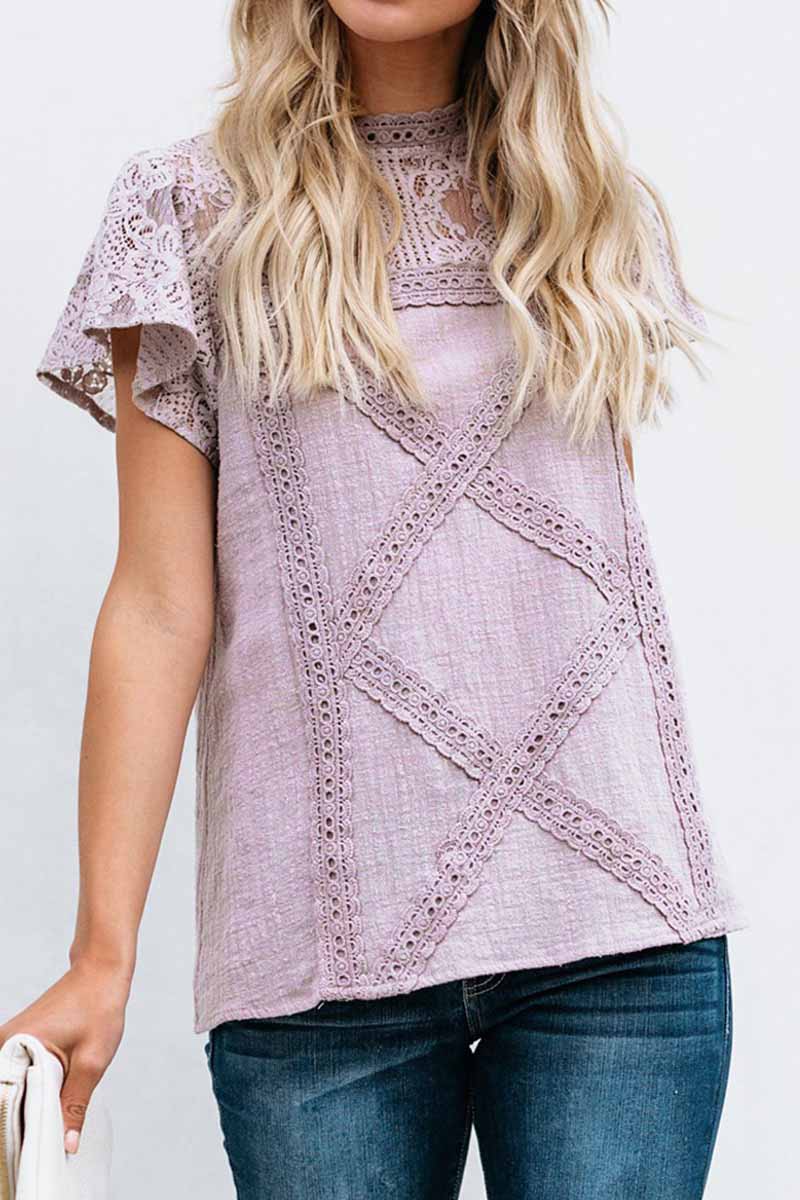 Classic Vintage Blouse with a Flattering Fit