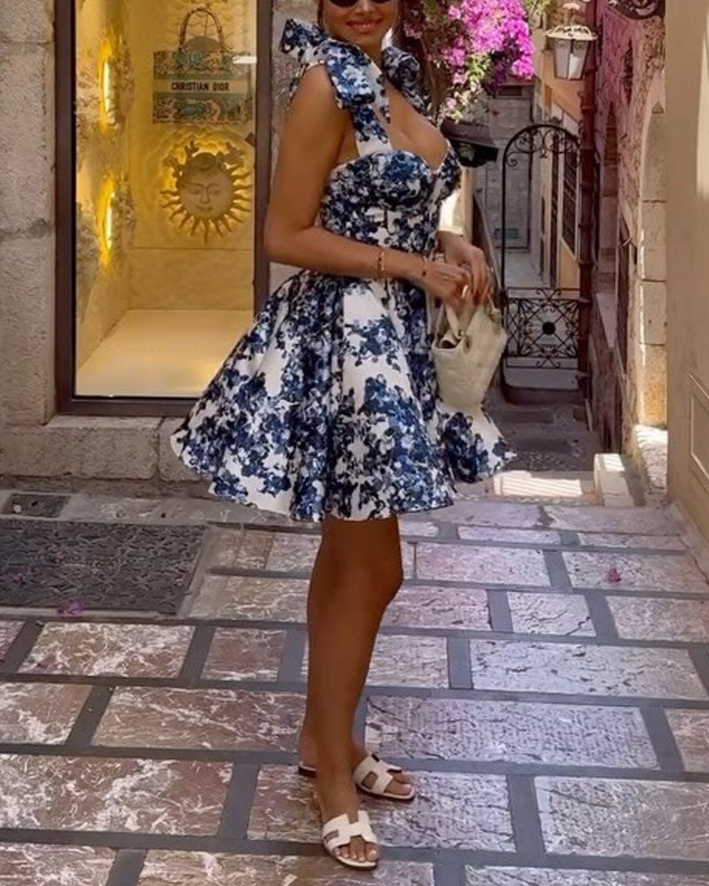 Classic Vintage & Enduringly Stylish Dress