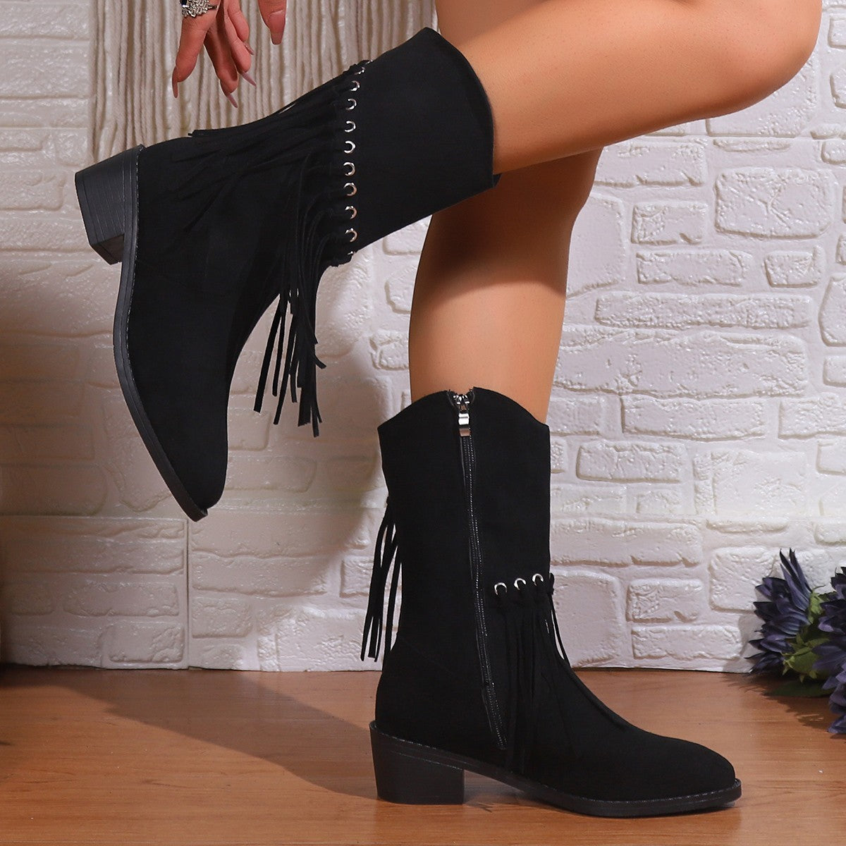 Chic Orthopedic Boots with Unique Design